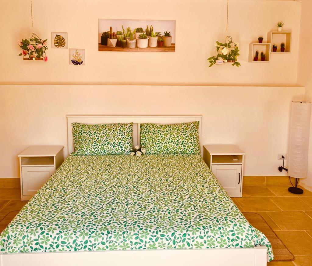 Hôtel Bed&Go -Valigia à Lecce Extérieur photo