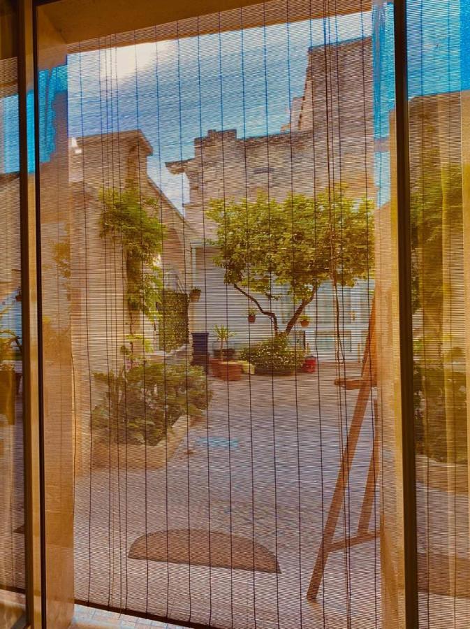 Hôtel Bed&Go -Valigia à Lecce Extérieur photo