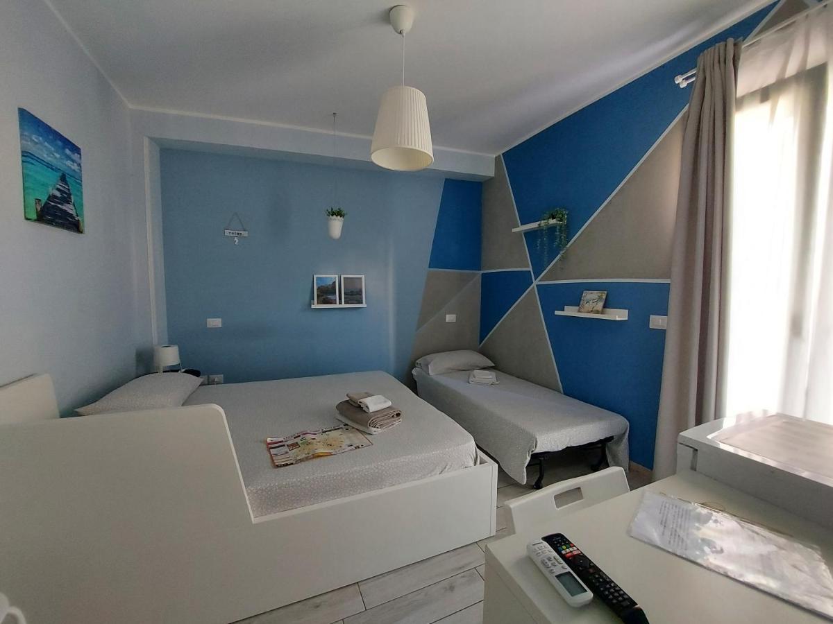 Hôtel Bed&Go -Valigia à Lecce Extérieur photo
