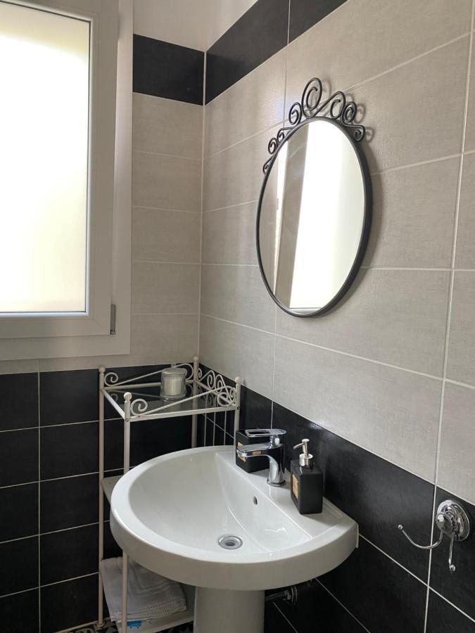 Hôtel Bed&Go -Valigia à Lecce Extérieur photo